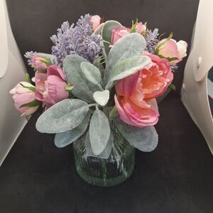 Artificial Floral Arrangement Faux Peony & Lavender in Textured Glass Vase
